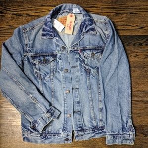 Men's jean jacket